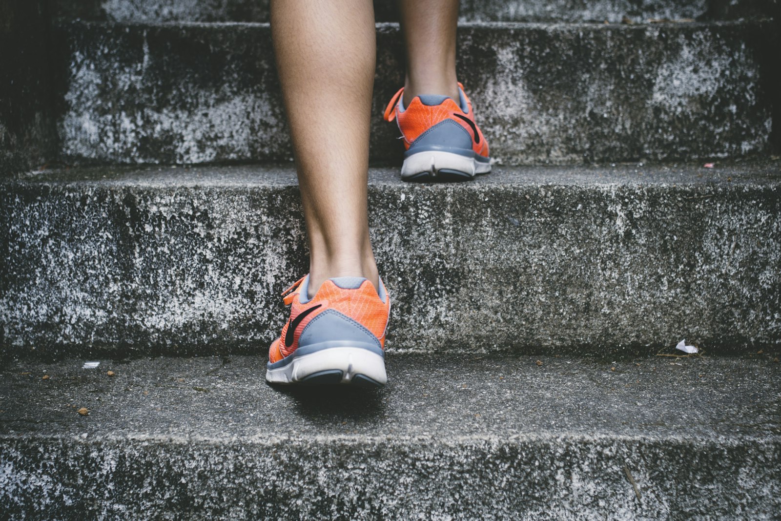 Protein Timing: Benefits & Side Effects
